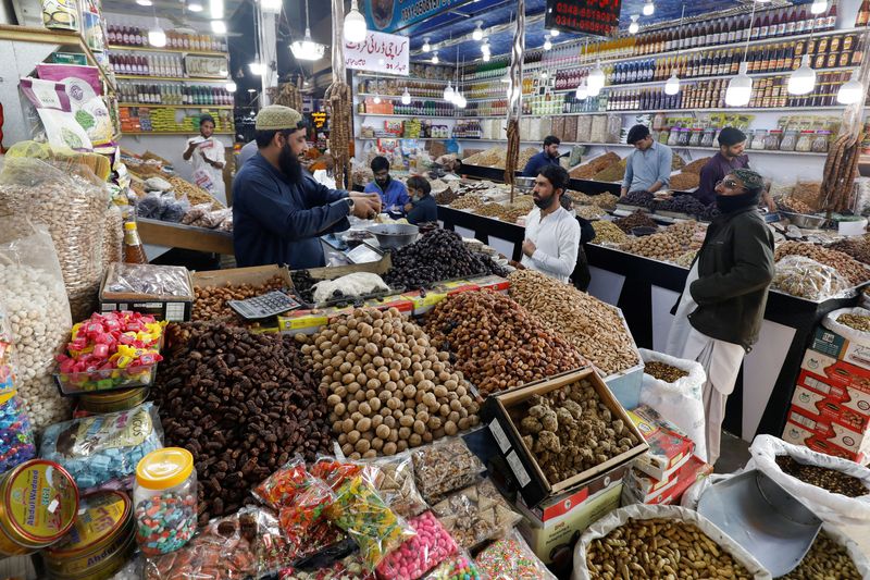 پاکستان کے کنزیومر کانفیڈنس انڈیکس میں تین سال کی بلند ترین سطح پر اضافہ