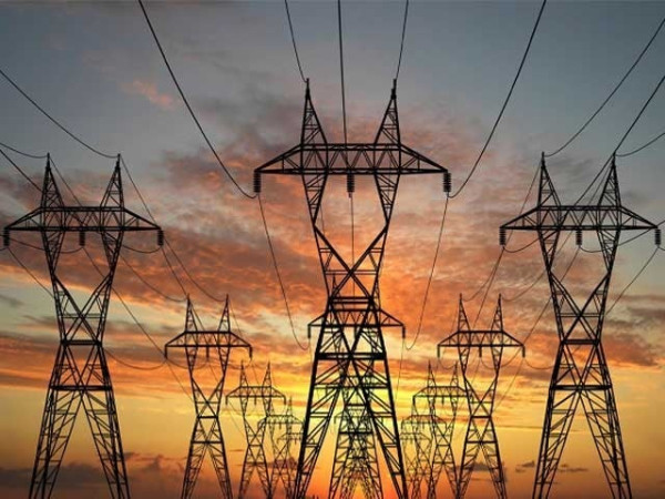 خوش خبری، بجلی کی قیمت میں کمی کا امکان