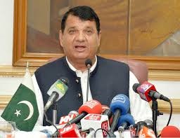 عمران خان کو یوکرینی صدر کے ساتھ ٹرمپ کے رویے سے سبق سیکھنا چاہیے، امیر مقام