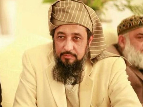 مولانا حامد الحق سمیت دیگر شہدا کی نماز جنازہ ادا
