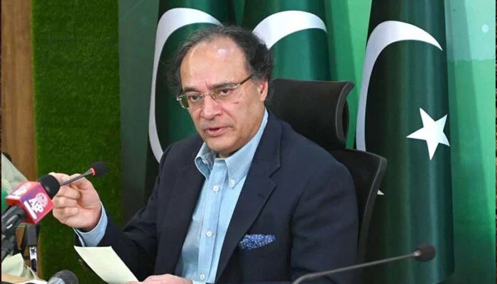 آئندہ چند ماہ میں وزیر اعظم  مزیدخوشخبریاں دیں گے،وزیر خزانہ