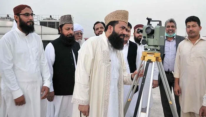 ملک میں ذی الحج کا چاند نظر نہیں آیا  عید 7 جون کو ہوگی۔