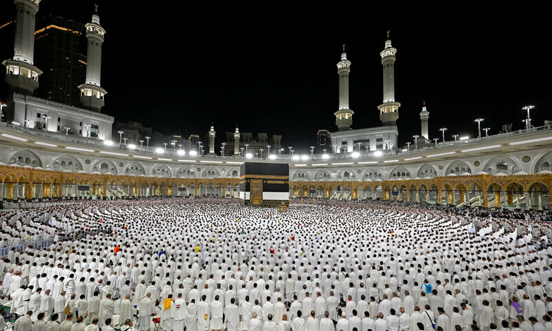 عازمین حج کی منیٰ روانگی، وقوف عرفہ کل ادا کیا جائے گا