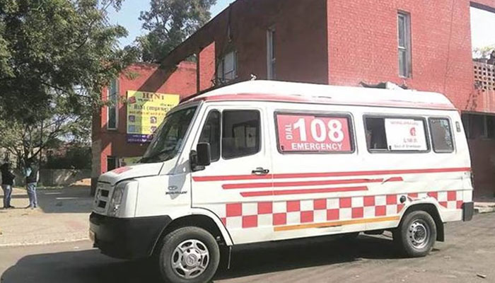 بھارت:ے ہوش خاتون سے ایمبولینس میں اجتماعی زیادتی