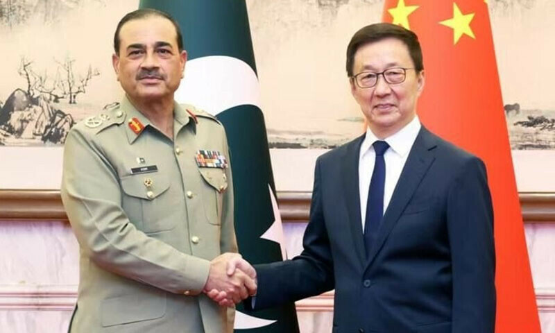 آرمی چیف فیلڈ مارشل سید عاصم منیر کا چین کا سرکاری دورہ ، سیاسی اور عسکری قیادت سسے ملاقات