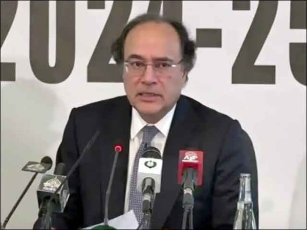 پہیہ جام ہڑتال ؛ وزیر خزانہ نے تاجروں کو مذاکرات کی دعوت دے دی