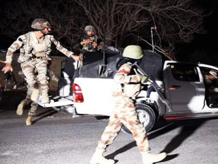 کوئٹہ: پنجاب جانے والی بسوں کے 9 مسافروں کو  شہید کر دیا گیا