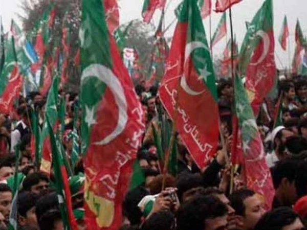 پی ٹی آئی 5 اگست احتجاج پر واضح حکمت عملی بنانے میں ناکام، قیادت تقسیم