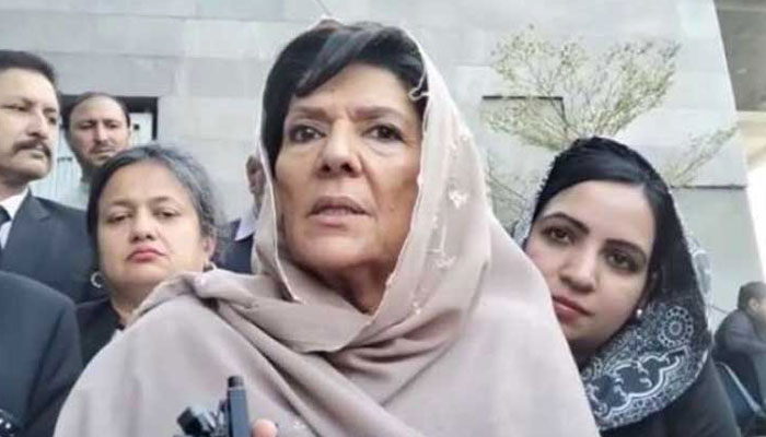 علیمہ خان کے تیسری بار ناقابل ضمانت وارنٹ جاری، گرفتار کرکے پیش کرنیکا حکم