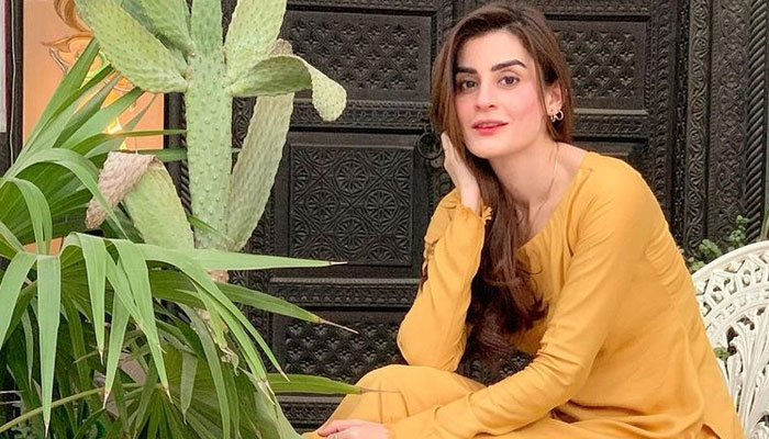 اداکارہ آمنہ ملک کا گھر میں جنات کی موجودگی کا انکشاف