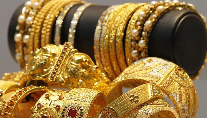 سونے کی قیمت ایک بار پھر بڑھ گئی، فی تولہ 7400روپے مہنگا