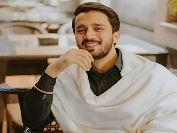 رجب بٹ کے خلاف توہینِ مذہب کیس میں اہم پیشرفت