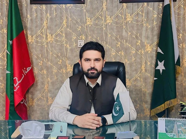 عمران خان اور بشریٰ بی بی کو  آئسولیشن میں رکھا جا رہا ہے، سہیل آفریدی
