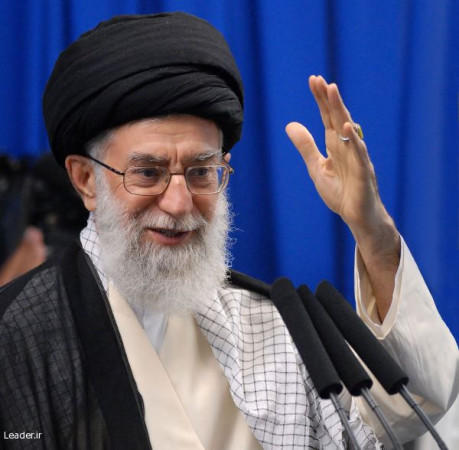 ٹرمپ کا انجام فرعون، نمرود اور رضا شاہ جیسا ہوگا، ایرانی سپریم لیڈر خامنہ ای