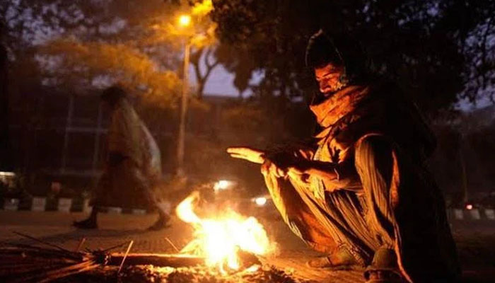 کراچی شدید سرد موسم کی لپیٹ میں،  پارہ 7.9 تک ریکارڈ