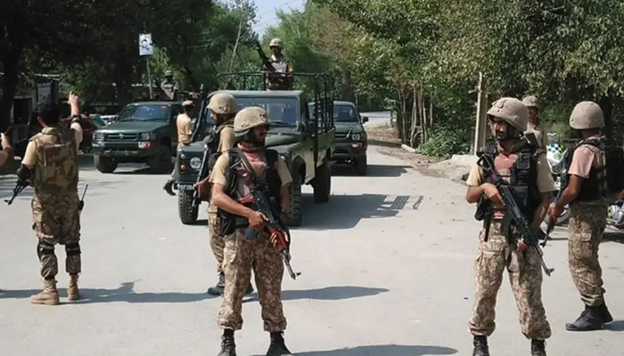 بلوچستان کے 12 مقامات پر فتنہ الہندوستان کے حملے ناکام، 67 دہشتگرد ہلاک