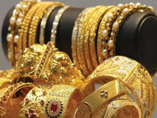 سونے کی قیمت میں ہوش ربا اضافہ؛ پانچ لاکھ  فی   تولہ سےتجاوز کر گئی