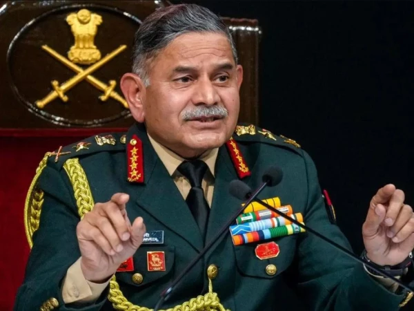 پاکستان کے پاس تمام معلومات تھیں کہ ہمارا کون سا جہاز کہاں ہے‘ بھارتی آرمی چیف