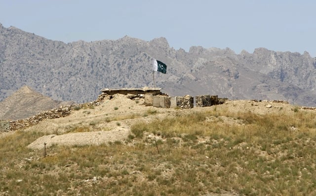 پکتیا میں 5افغان پوسٹوں پر پاکستان کا جھنڈا لہرا دیا گیا