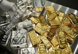 سونے کی قیمتوں میں مزید اضافہ؛ چاندی کی قیمت مستحکم رہی