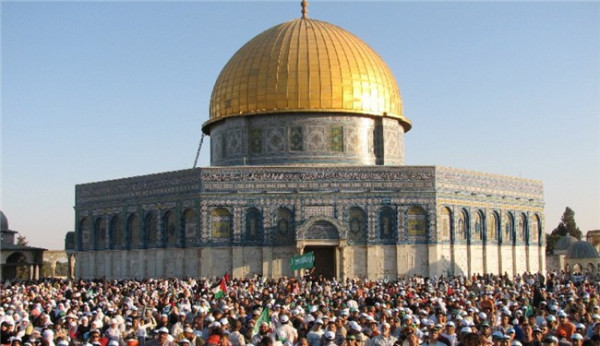 چالیس دن کی طویل بندش کے بعد مسجد الاقصیٰ کے دروازے نمازیوں کیلئے کھل گئے