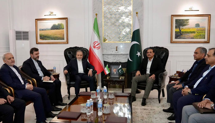 فیلڈمارشل عاصم منیر سے ایرانی وزیر خارجہ عباس عراقچی کی ملاقات