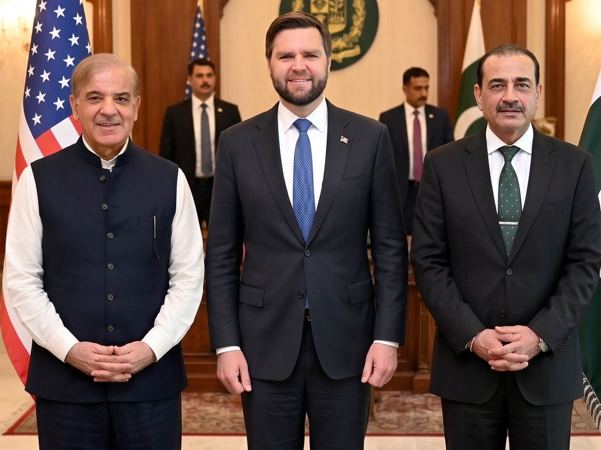 مذاکرات میں پاکستان نے اہم اور مثبت کردار ادا کیا،ے ڈی وینس