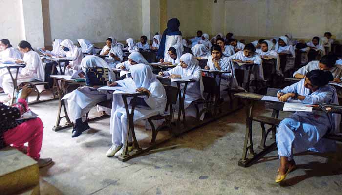 حیدرآباد، لاڑکانہ اور کراچی میں ہزاروں طلبہ کے نتائج تبدیل کیے جانے کا انکشاف
