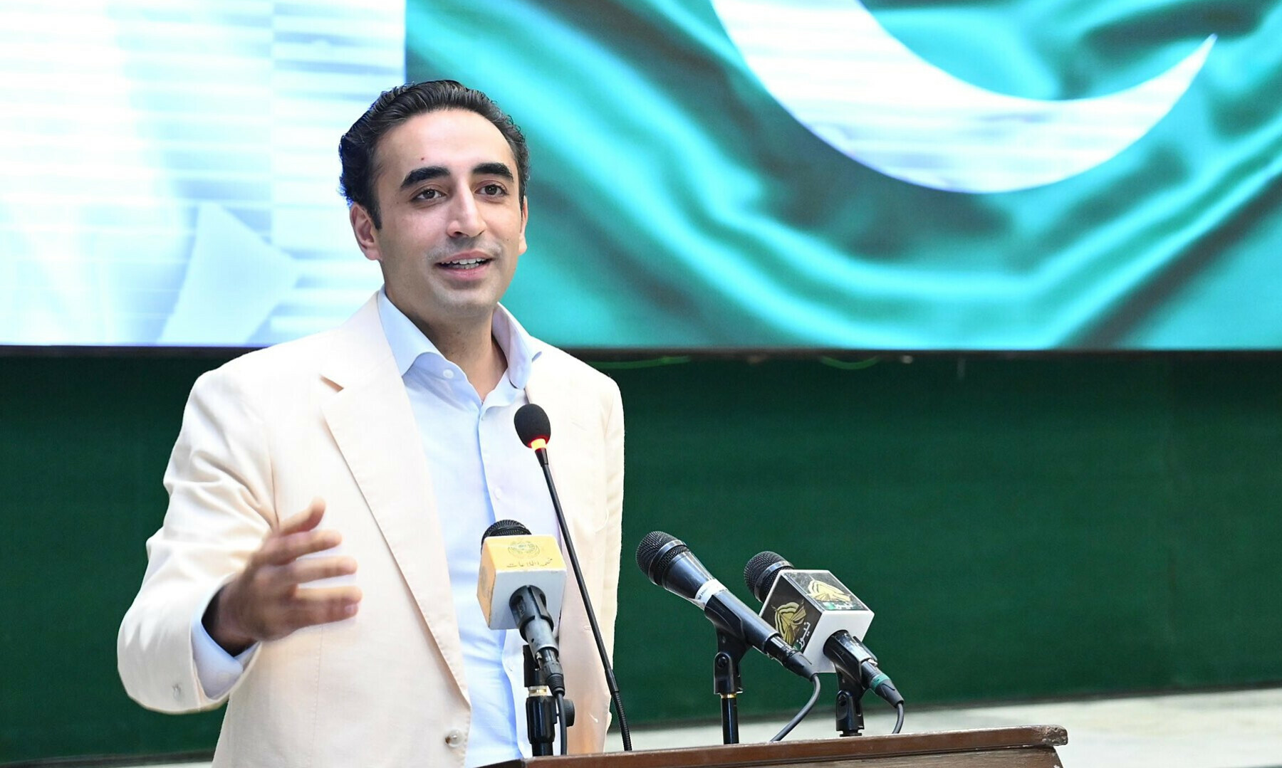 دریائے سندھ کا پانی پاکستان کی لائف لائن ، ہر صورت اپنے حقوق کا دفاع کریں گے: بلاول