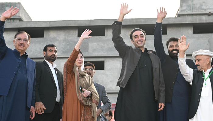 شکریہ ..شکریہ گلگت بلتستان میں تیر کی بارش ہو رہی ہے ، بلاول بھٹو